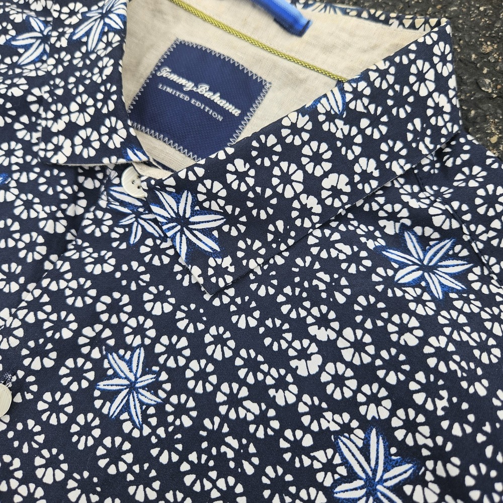 Tommy Bahama Camp Shirt Mens XL Hawaiian Blue Silk Cotton Short Sleeve Floral